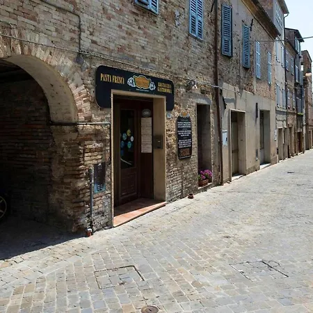 度假居 House With 3 Bedrooms In With Wonderful City View Balcony And Wifi Monte San Pietrangeli