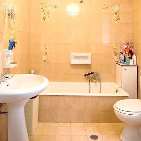 House With 3 Bedrooms In With Wonderful City View Balcony And Wifi Monte San Pietrangeli
