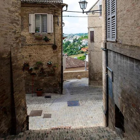 House With 3 Bedrooms In With Wonderful City View Balcony And Wifi 度假居 Monte San Pietrangeli