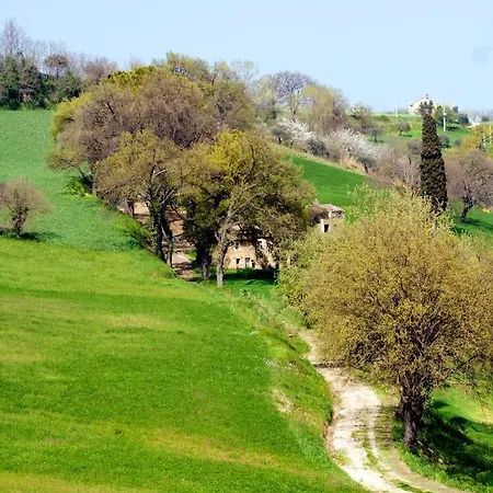 度假居 House With 3 Bedrooms In With Wonderful City View Balcony And Wifi Monte San Pietrangeli