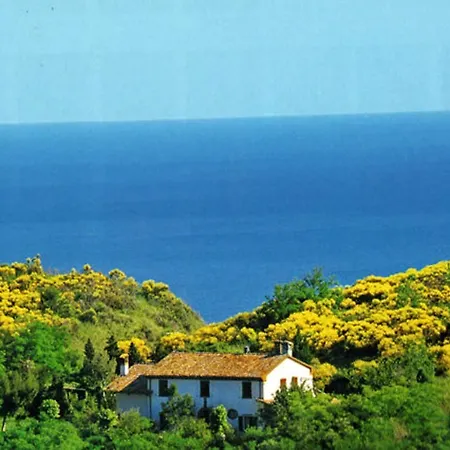 House With 3 Bedrooms In With Wonderful City View Balcony And Wifi 度假居